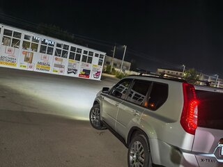 2011 Nissan X-Trail II Рестайлинг, серебристый, 1280000 рублей, вид 4