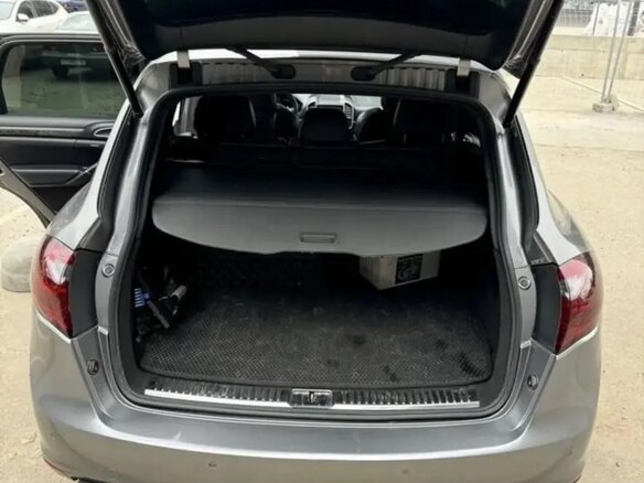 2010 Porsche Cayenne S II (958), серый, 1300000 рублей - вид 14