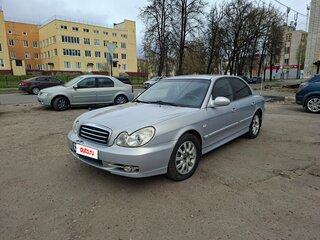 2011 Hyundai Sonata ТагАЗ IV (EF) Рестайлинг, серебристый, 500000 рублей, вид 1