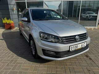 2015 Volkswagen Polo V Рестайлинг, серебристый, 1099900 рублей, вид 2