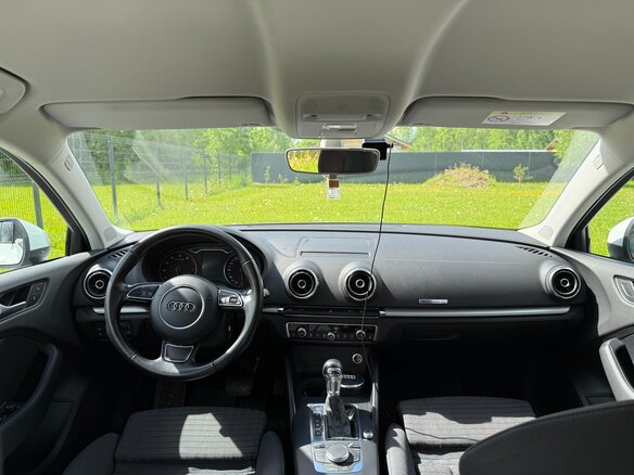 2016 Audi A3 III (8V), белый, 1900000 рублей - вид 14