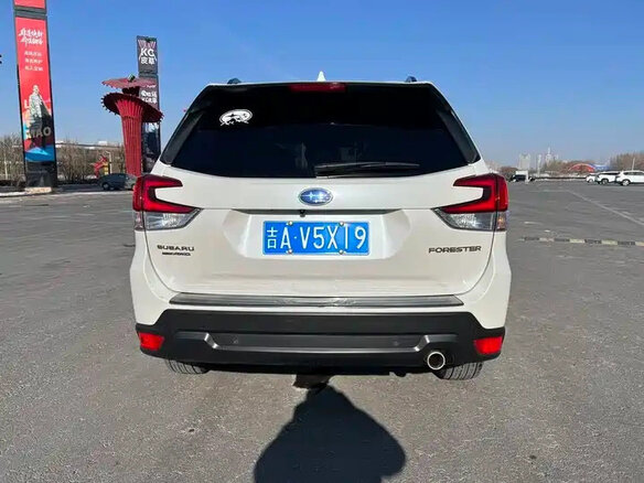 2022 Subaru Forester V Рестайлинг, белый, 3300000 рублей - вид 5