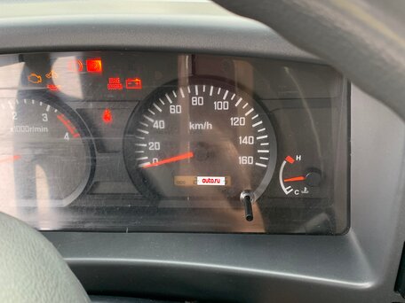 2014 Isuzu Elf (N-series), белый, 1700000 рублей, вид 1