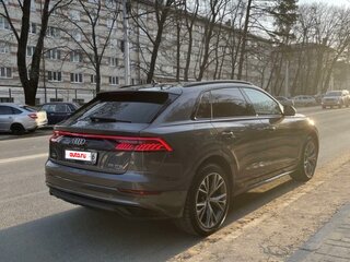 2018 Audi Q8 55 TFSI I (4M), серый, 5750000 рублей, вид 1