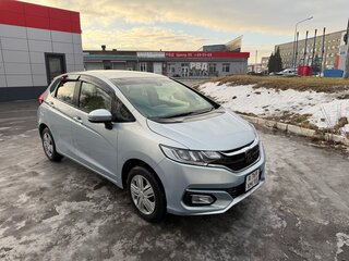 2019 Honda Fit III Рестайлинг, серебристый, 1150000 рублей, вид 3