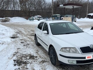 2008 Skoda Octavia II (A5), белый, 530000 рублей, вид 2