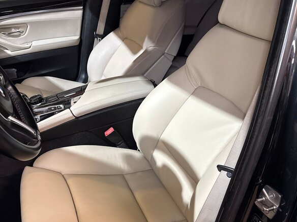 2010 BMW 5 серии 525d VI (F10/F11/F07), чёрный, 1800000 рублей - вид 15