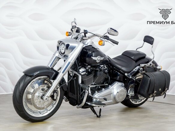 2017 Harley-Davidson Fat Boy, чёрный, 1949000 рублей - вид 2