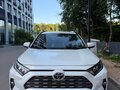 2020 Toyota RAV4 V (XA50), белый - вид 1