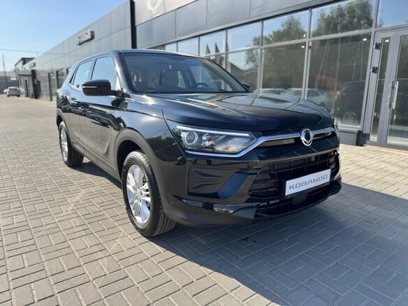 2025 KGM Korando, чёрный, 3395000 рублей - вид 2