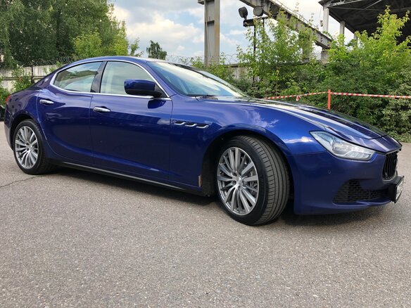 2014 Maserati Ghibli Diesel III, синий, 2299000 рублей - вид 1