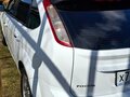 2010 Ford Focus II Рестайлинг, белый, 500000 рублей - вид 8