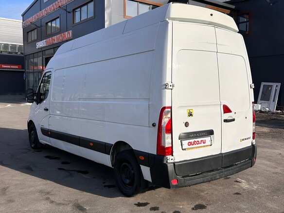 2014 Renault Master, белый, 1600000 рублей - вид 4