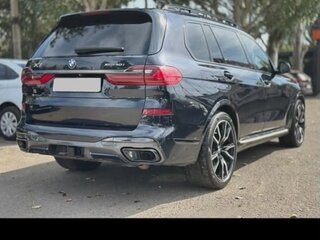2020 BMW X7 40i I (G07), синий, 6900000 рублей, вид 4