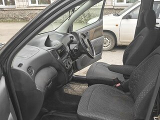 2003 Toyota FunCargo, чёрный, 450000 рублей, вид 5