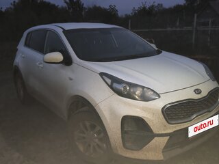 2019 Kia Sportage IV Рестайлинг, белый, 1800000 рублей, вид 2