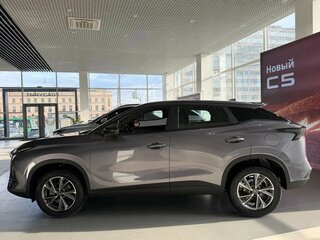 2026 Omoda C5 I Рестайлинг, серый, 2399000 рублей, вид 2