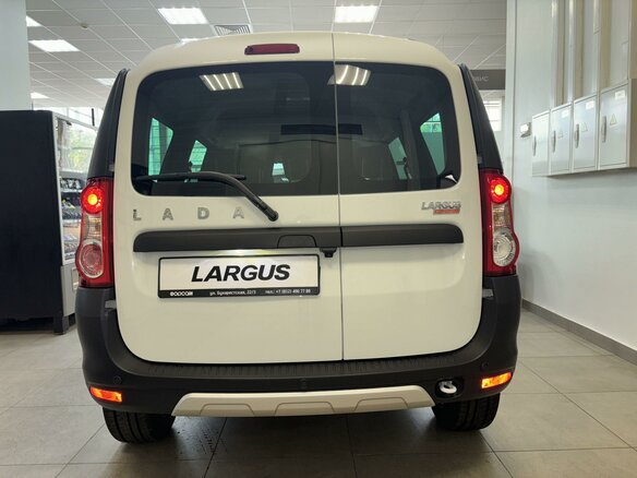 2026 Lada (ВАЗ) Largus Cross I Рестайлинг, белый, 2022000 рублей - вид 5
