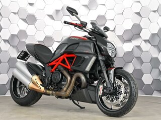 Ducati Diavel Carbon