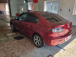 2008 Mazda 3 I (BK) Рестайлинг, красный, 1000000 рублей, вид 4