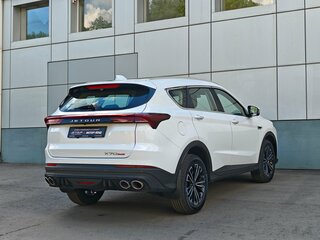 2026 Jetour X70+ I Рестайлинг, белый, 3399000 рублей, вид 5