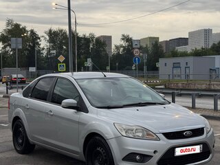 2008 Ford Focus II Рестайлинг, серебристый, 590000 рублей, вид 1