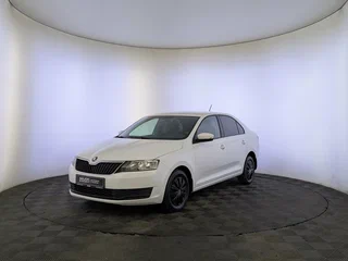 2019 Skoda Rapid I Рестайлинг, белый, 900000 рублей, вид 1