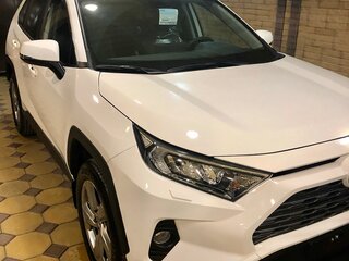2020 Toyota RAV4 V (XA50), белый, 3200000 рублей, вид 3