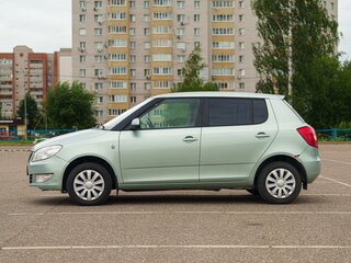 2012 Skoda Fabia II Рестайлинг, зелёный, 550000 рублей, вид 5