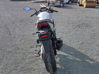 2024 Suzuki SV 650, серебристый, 685000 рублей, вид 4