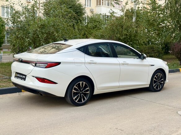 2023 JAC J7 I, белый, 860000 рублей - вид 4