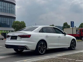2022 Audi A4 35 TFSI Long V (B9) Рестайлинг, белый, 2000000 рублей, вид 4