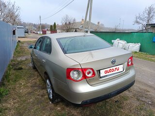 2008 Volkswagen Jetta V, бежевый, 600000 рублей, вид 4