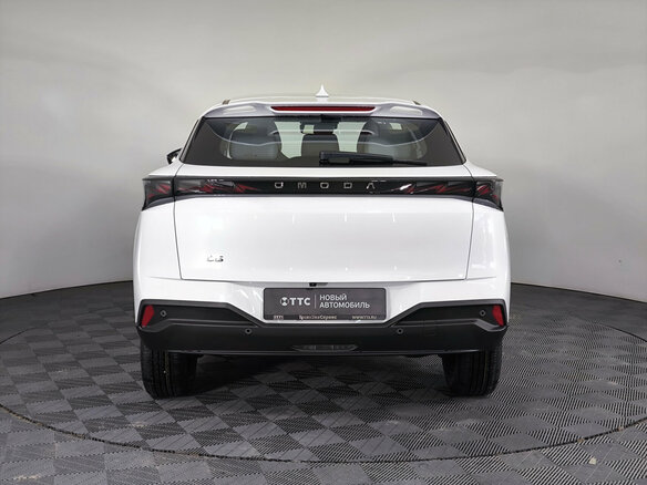 2026 Omoda C5 II, белый - вид 3