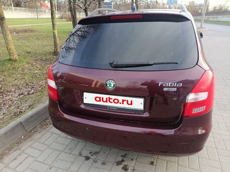 2012 Skoda Fabia II Рестайлинг, пурпурный, 500000 рублей, вид 3