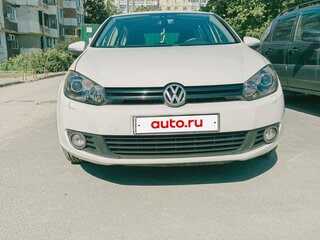 2011 Volkswagen Golf VI, белый, 820000 рублей, вид 3