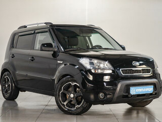 2010 Kia Soul I, чёрный, 729000 рублей, вид 1
