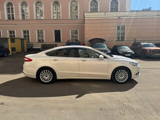 2016 Ford Mondeo V, белый, 1820000 рублей, вид 3