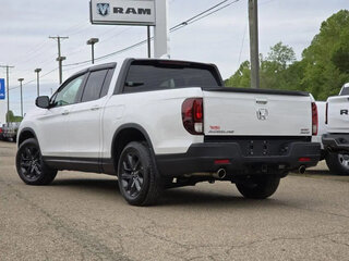 2023 Honda Ridgeline II Рестайлинг, белый, 4506100 рублей, вид 5