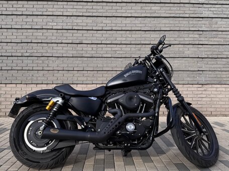 2015 Harley-Davidson Sportster 883, чёрный, 829000 рублей, вид 4