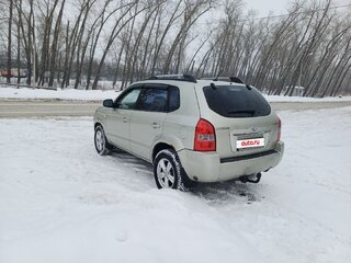 2008 Hyundai Tucson I, серебристый, 700000 рублей, вид 3