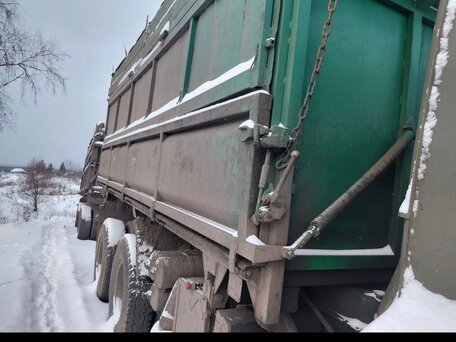 1989 КамАЗ 55102, зелёный, 1350000 рублей, вид 2