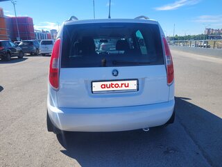 2014 Skoda Roomster I Рестайлинг, белый, 520000 рублей, вид 4