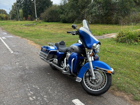 2009 Harley-Davidson Electra Glide, синий, 690000 рублей