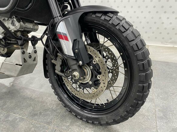 2018 Suzuki V-Strom 1000, чёрный, 590000 рублей - вид 9