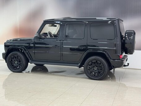 2026 Mercedes-Benz G-Класс 450 d III (W465) Рестайлинг, чёрный, 20385000 рублей, вид 4