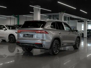 2026 Geely Monjaro (Xingyue L) I Рестайлинг 2 (China Market), серый, 4300000 рублей, вид 5