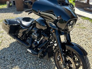 Harley-Davidson Street Glide ST