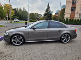 2014 Audi A4 IV (B8) Рестайлинг, серый, 1950000 рублей, вид 5