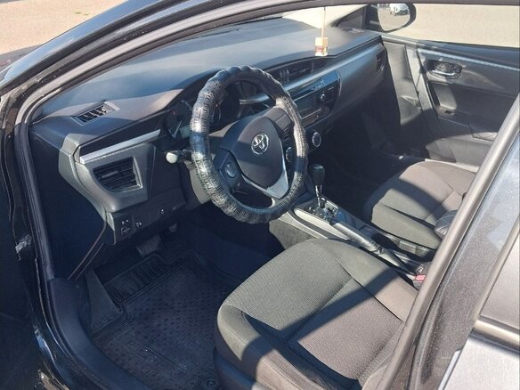2013 Toyota Corolla XI (E160, E170, E180), чёрный, 955000 рублей - вид 11